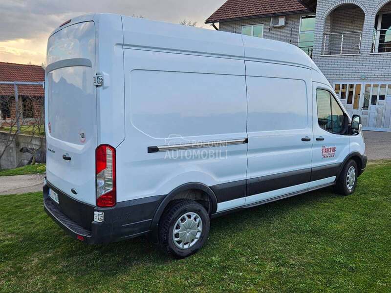 Ford Transit maxi