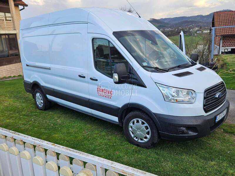 Ford Transit maxi