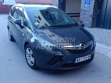 Opel Zafira 