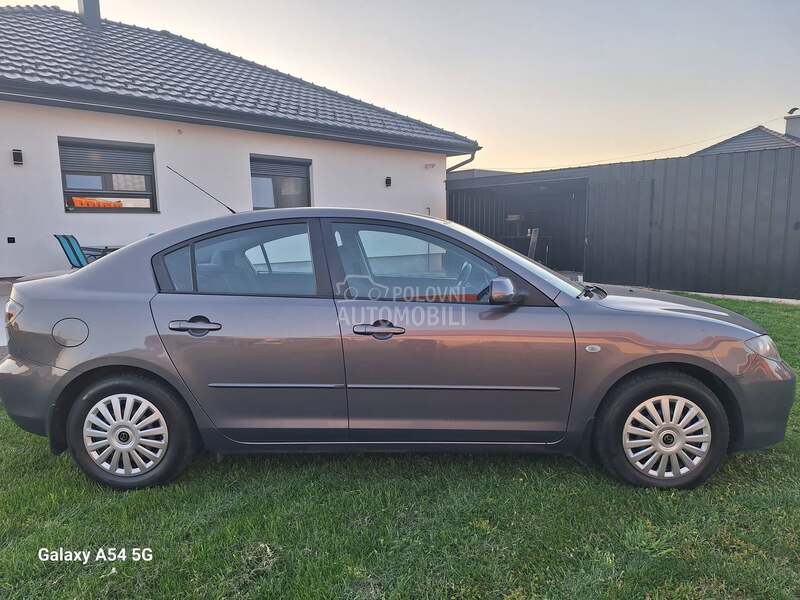 Mazda 3 1.6