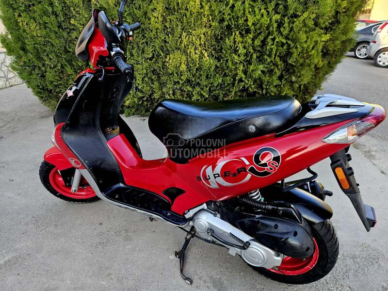 Kymco Super 9