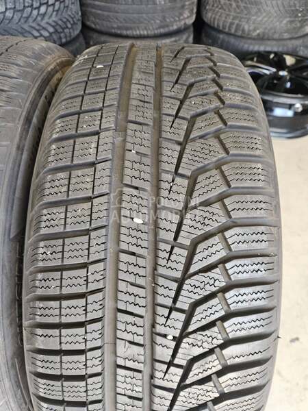 Hankook 225/50 R17 Zimska