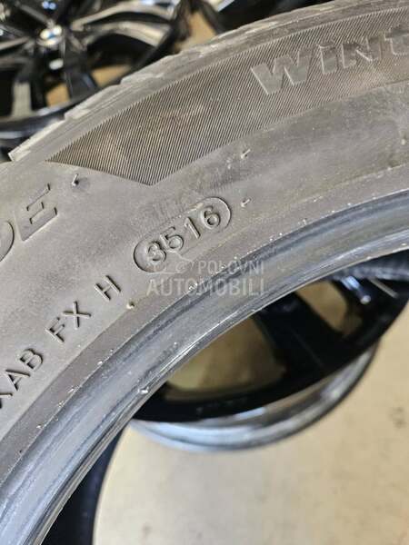 Hankook 225/50 R17 Zimska