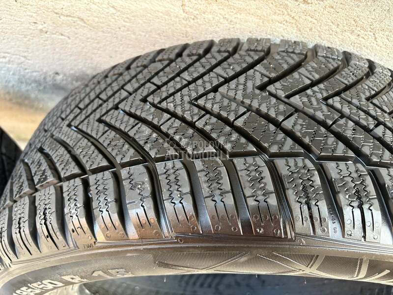 Vredestein 195/50 R15 Zimska