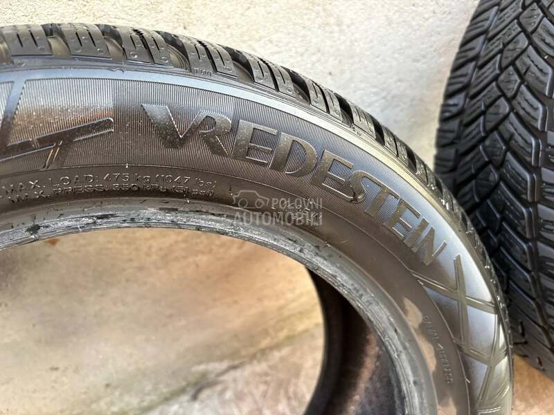 Vredestein 195/50 R15 Zimska