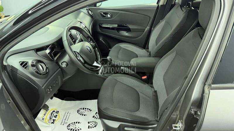 Renault Captur INTENSE