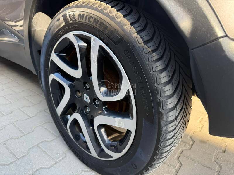 Renault Captur INTENSE