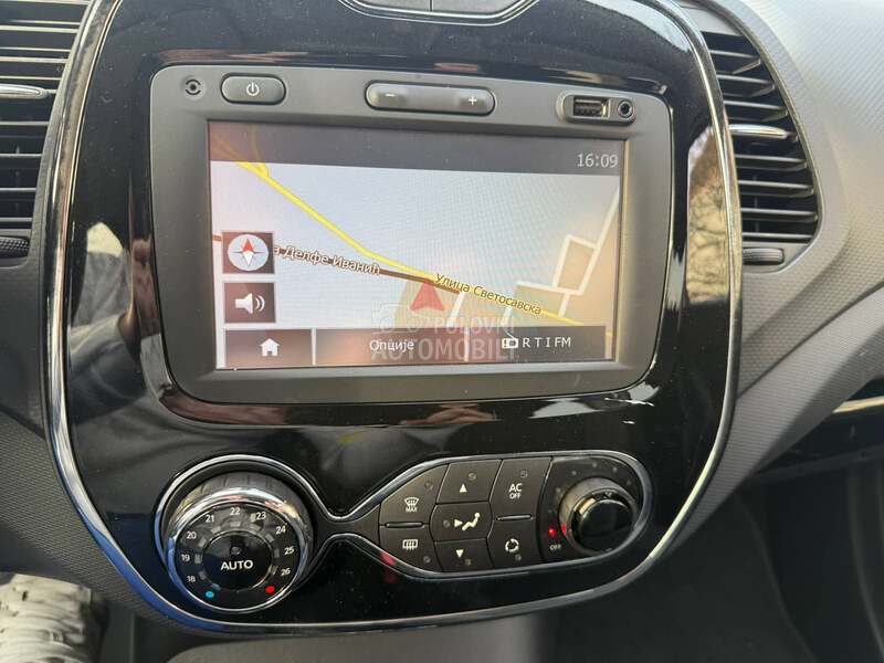 Renault Captur INTENSE