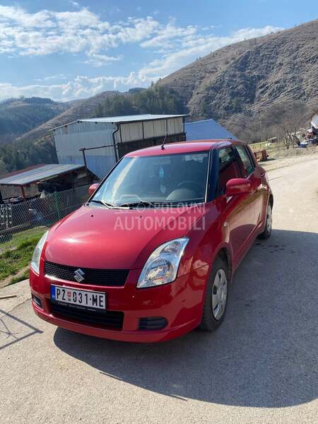 Suzuki Swift 