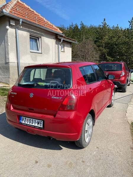 Suzuki Swift 