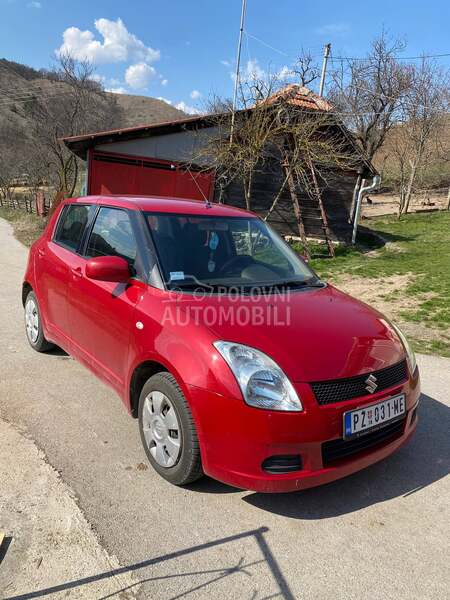 Suzuki Swift 