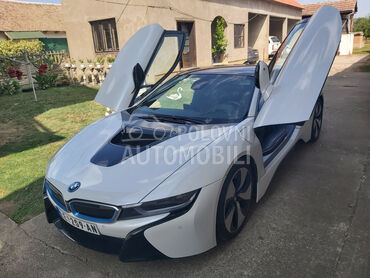 BMW i8 