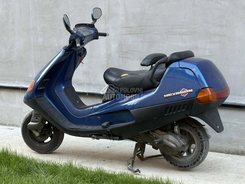 Piaggio hexagon 125
