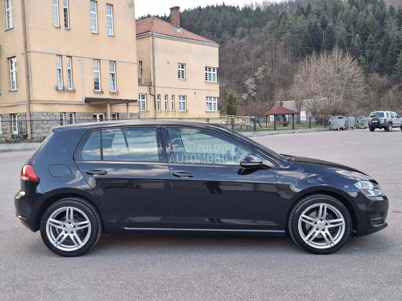 Volkswagen Golf 7 