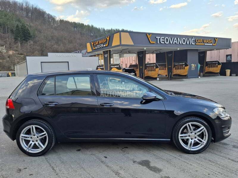Volkswagen Golf 7 