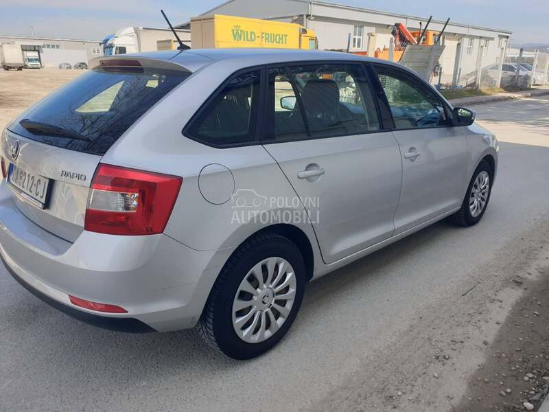 Škoda Rapid 