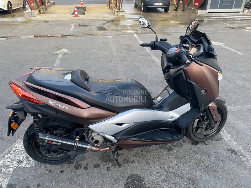 Yamaha Xmax300