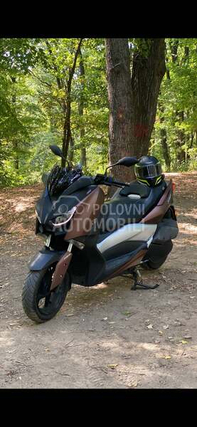 Yamaha Xmax300