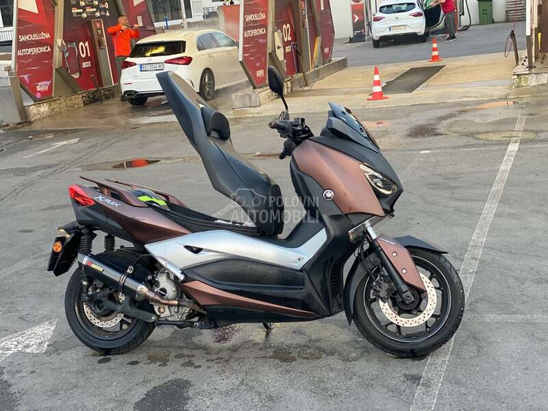 Yamaha Xmax300