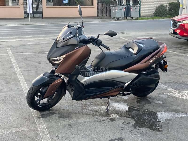 Yamaha Xmax300