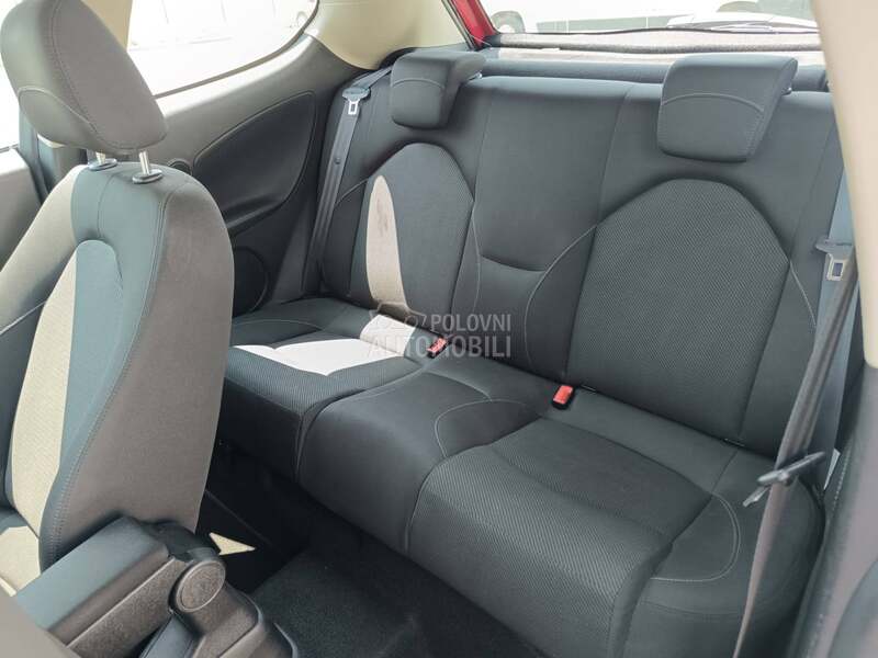 Alfa Romeo MiTo Distinctive