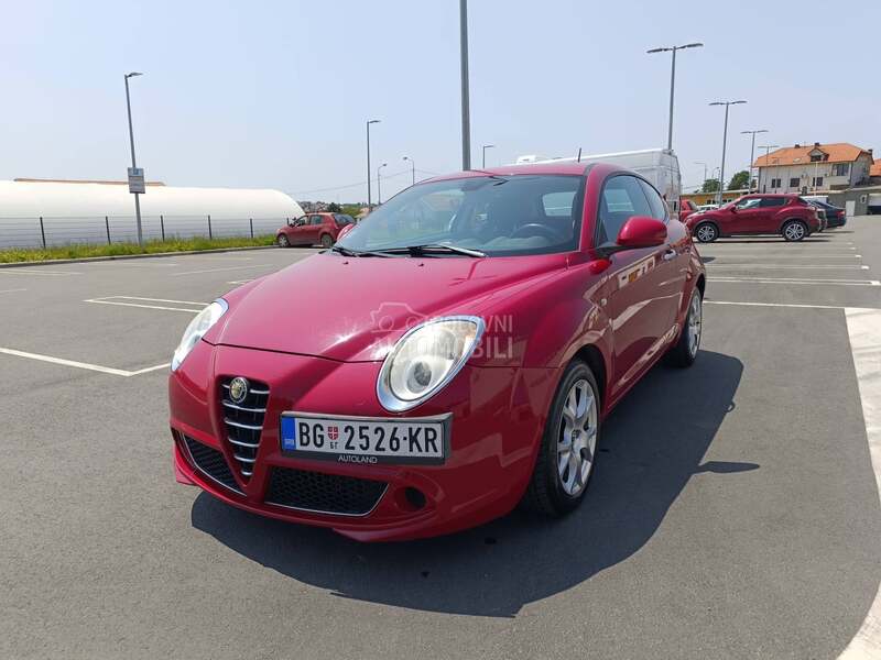 Alfa Romeo MiTo Distinctive