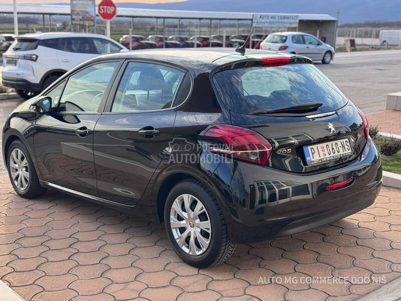 Peugeot 208 1.2E ACTIVE
