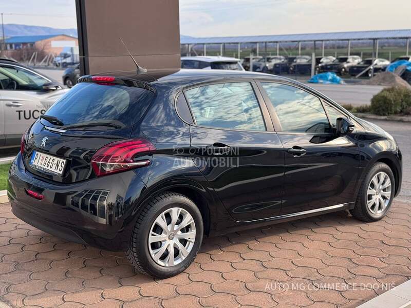 Peugeot 208 1.2E ACTIVE