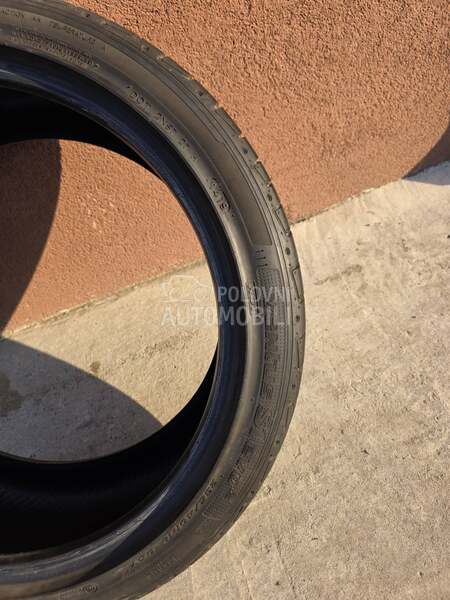 Hankook 235/40 R19 Letnja