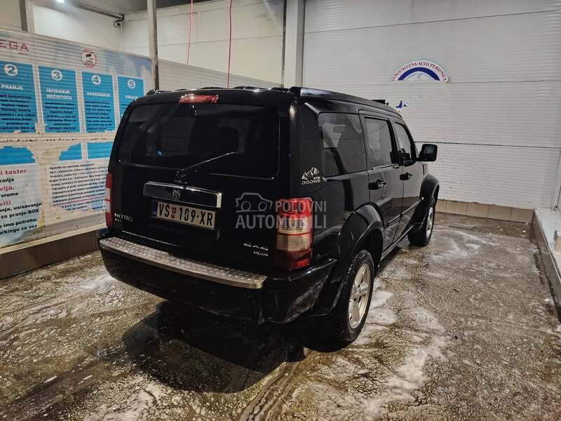 Dodge Nitro 