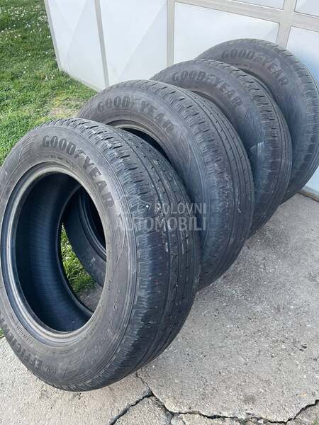 Goodyear 245/65 R17 Letnja