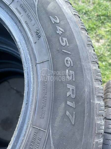 Goodyear 245/65 R17 Letnja