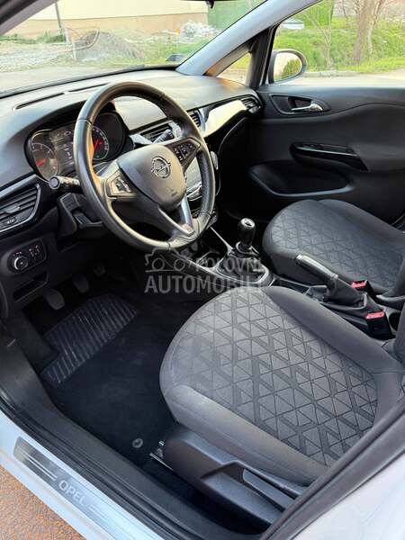 Opel Corsa E 1.0T Black edition