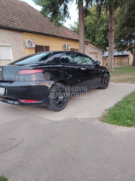 Alfa Romeo GT GT