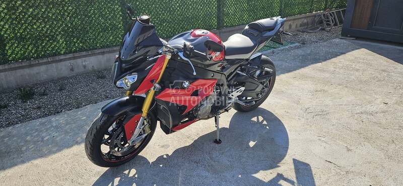 BMW S1000R