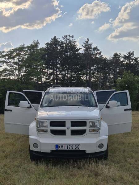 Dodge Nitro 