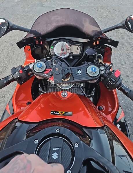 Suzuki GSXR 750 K9