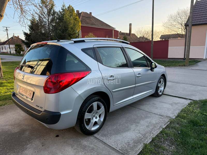 Peugeot 207 1.6 e-HDI