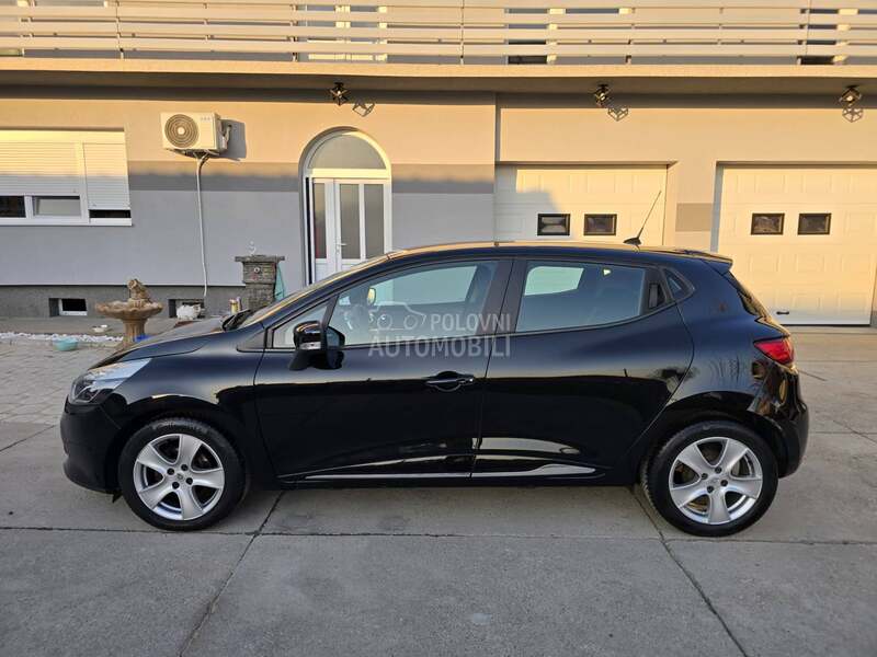 Renault Clio 1.5 DCI//NIGHT/DAY//