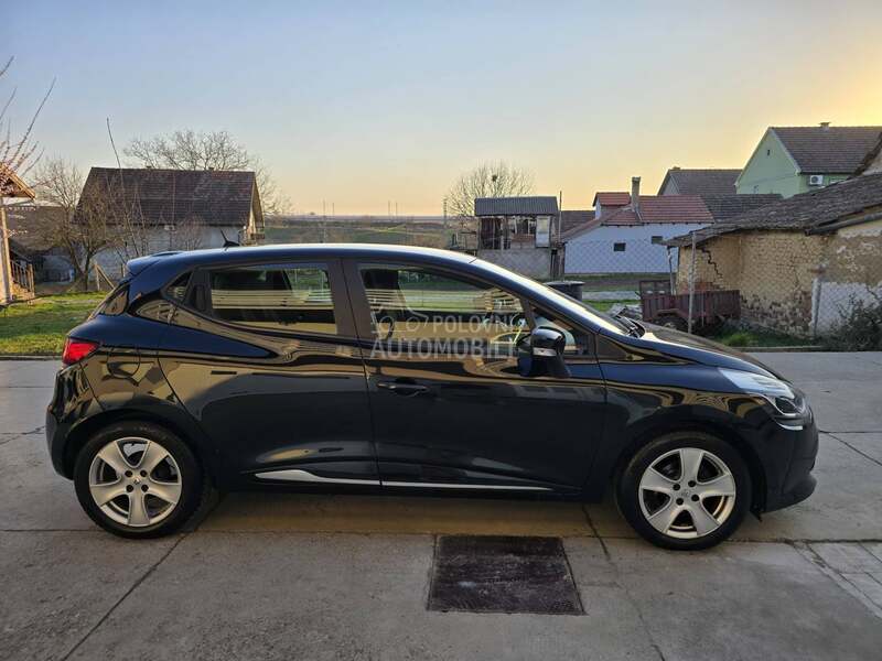 Renault Clio 1.5 DCI//NIGHT/DAY//