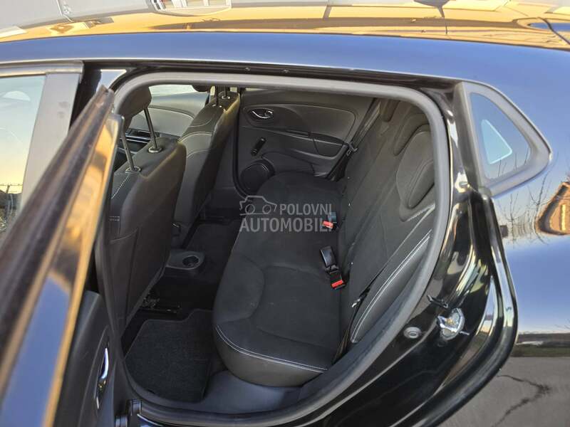 Renault Clio 1.5 DCI//NIGHT/DAY//
