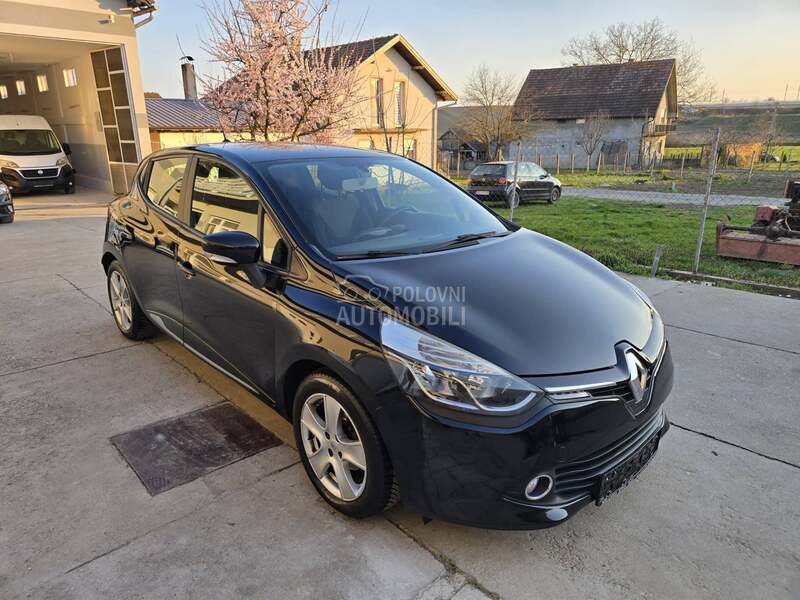 Renault Clio 1.5 DCI//NIGHT/DAY//