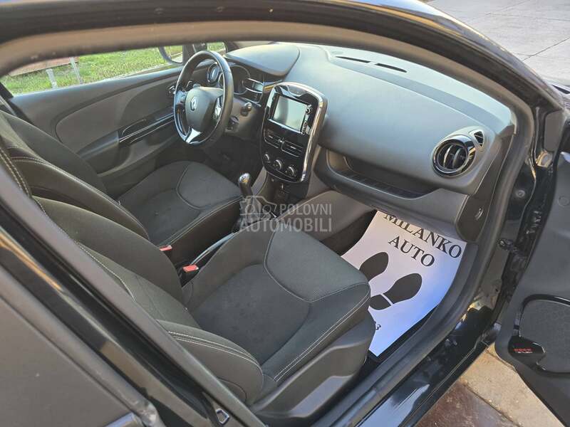 Renault Clio 1.5 DCI//NIGHT/DAY//