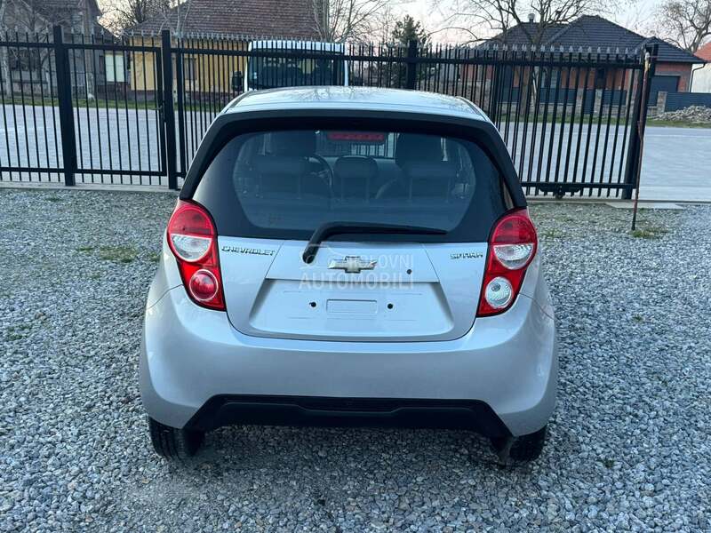 Chevrolet Spark 
