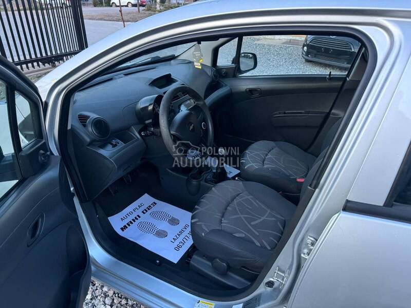 Chevrolet Spark 