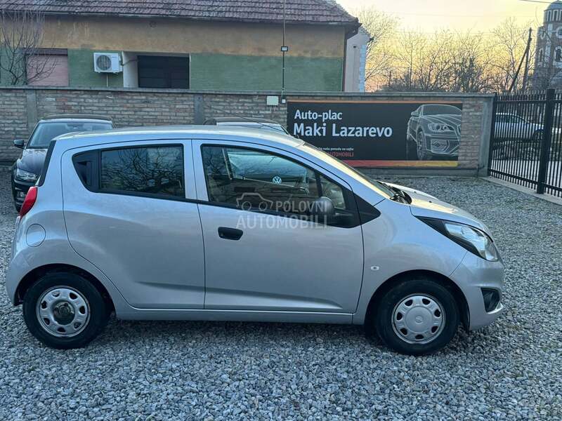 Chevrolet Spark 