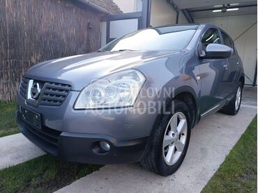 Nissan Qashqai 1.6 ben P A N O R A