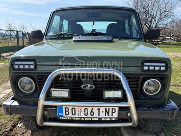 Lada Niva 1.7i