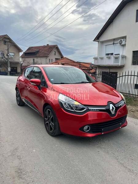 Renault Clio Intens/03.2027