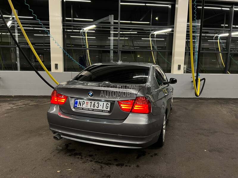 BMW 320d 